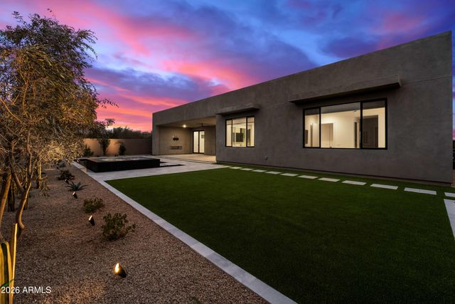 5760 E LOWDEN Road, Cave Creek, AZ 85331