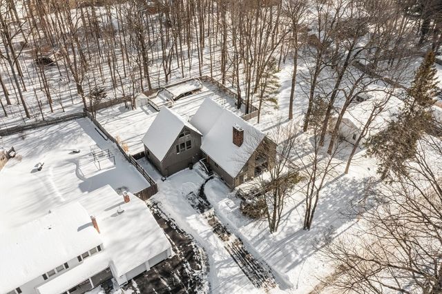 87 Norwood Ave, Leominster, MA 01453