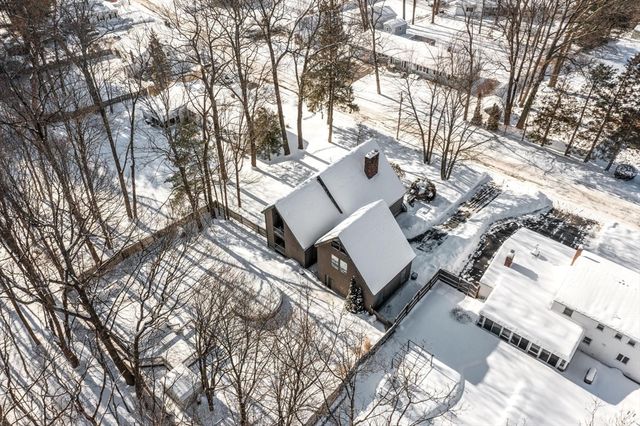 87 Norwood Ave, Leominster, MA 01453