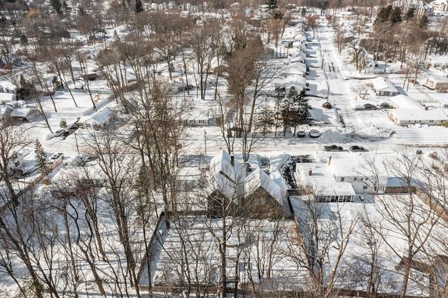 87 Norwood Ave, Leominster, MA 01453