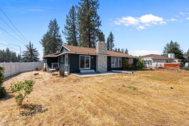 6806 W Johannsen Ave, Nine Mile Falls, WA 99026