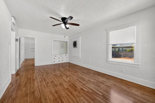 610 P Street, Sanger, CA 93657