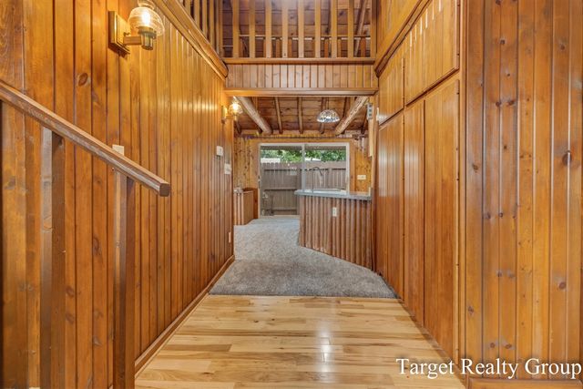 10818 Stoney Point Drive, Delton, MI 49046
