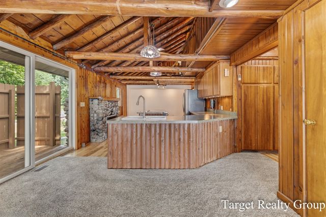 10818 Stoney Point Drive, Delton, MI 49046