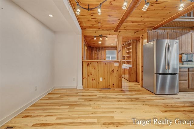 10818 Stoney Point Drive, Delton, MI 49046