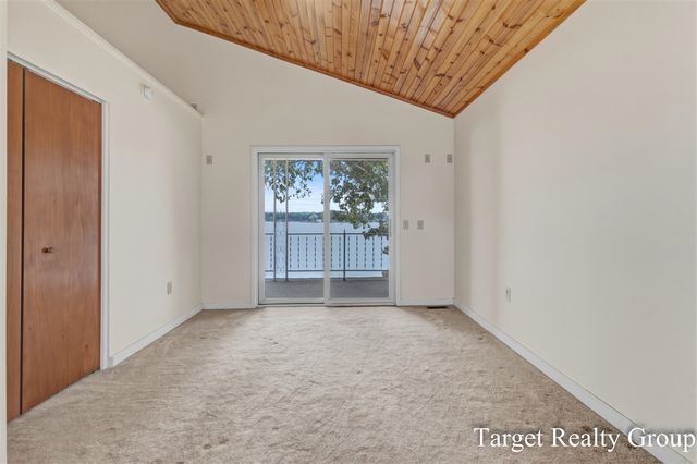 10818 Stoney Point Drive, Delton, MI 49046