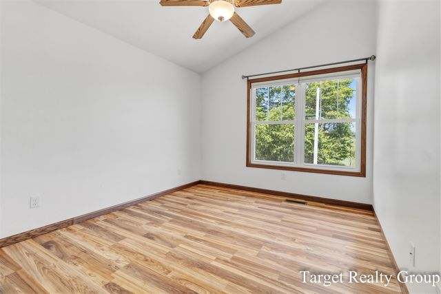 10818 Stoney Point Drive, Delton, MI 49046