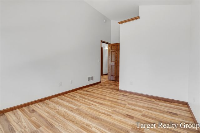 10818 Stoney Point Drive, Delton, MI 49046