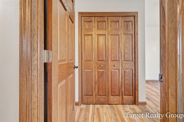 10818 Stoney Point Drive, Delton, MI 49046