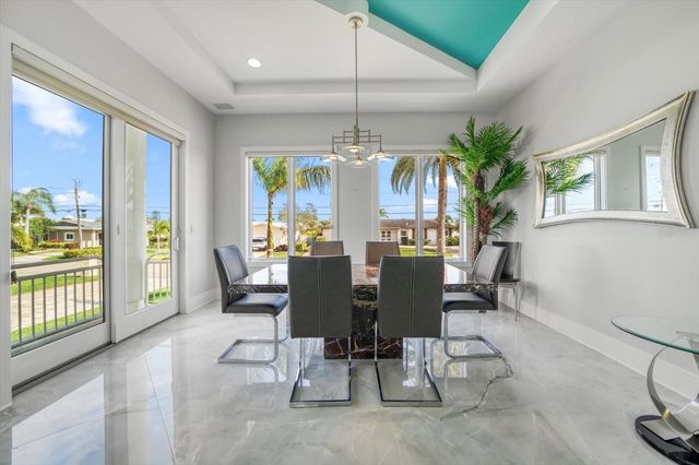 42 MIDWAY ISLAND, Clearwater Beach, FL 33767
