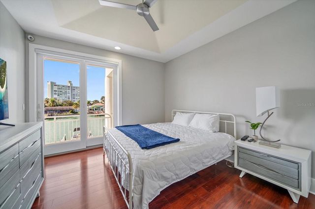 42 MIDWAY ISLAND, Clearwater Beach, FL 33767
