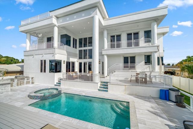 42 MIDWAY ISLAND, Clearwater Beach, FL 33767