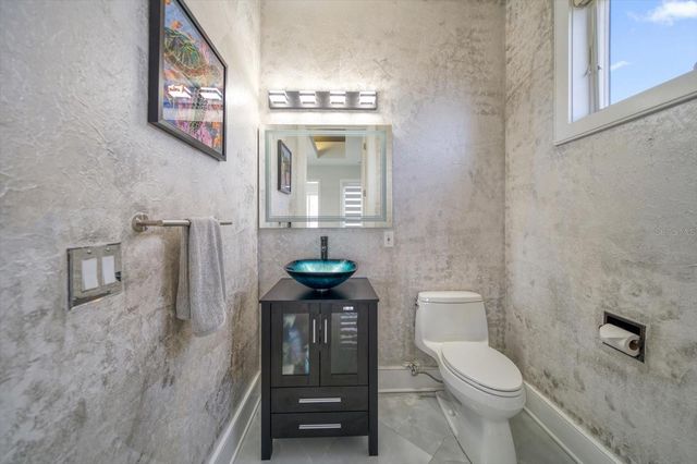 42 MIDWAY ISLAND, Clearwater Beach, FL 33767