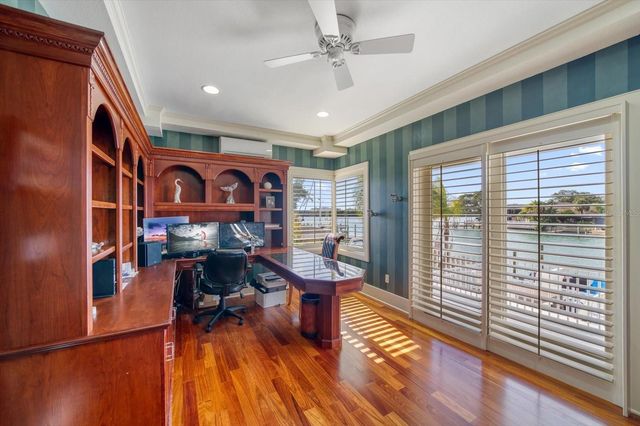 42 MIDWAY ISLAND, Clearwater Beach, FL 33767