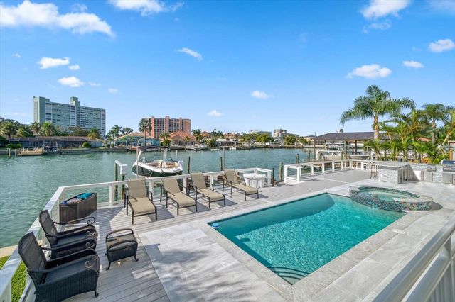 42 MIDWAY ISLAND, Clearwater Beach, FL 33767