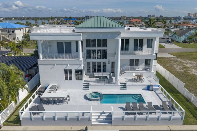 42 MIDWAY ISLAND, Clearwater Beach, FL 33767