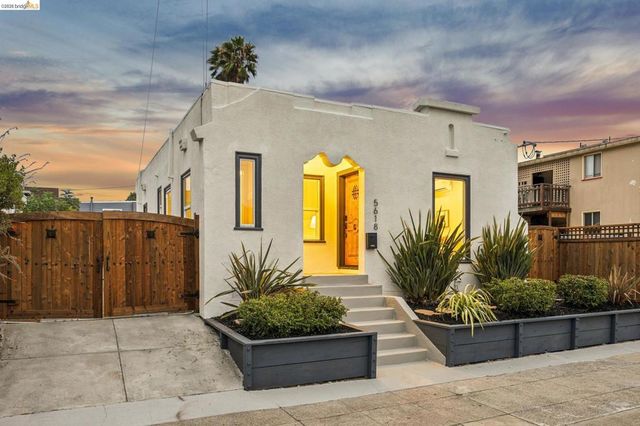 5618 Gaskill St, Oakland, CA 94608