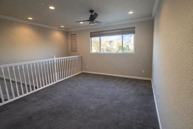 2557 Creek Hollow Rd, Rocklin, CA 95765