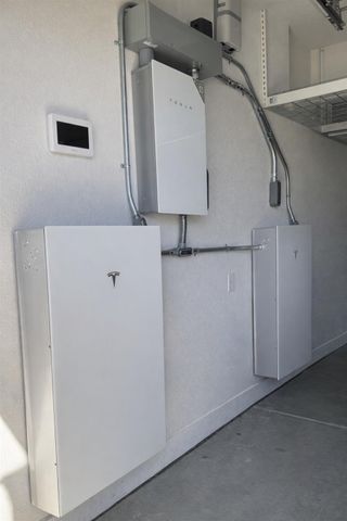 2557 Creek Hollow Rd, Rocklin, CA 95765