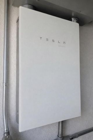 2557 Creek Hollow Rd, Rocklin, CA 95765