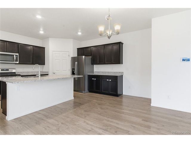6848 Wild Grass Ln, Wellington, CO 80549