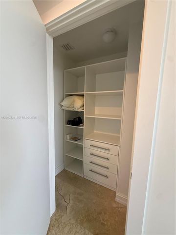21200 Point Pl 1403, Aventura, FL 33180