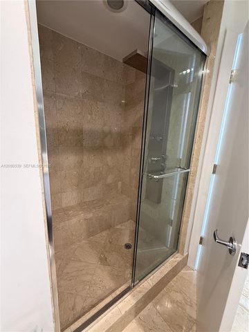 21200 Point Pl 1403, Aventura, FL 33180