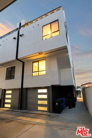 5014 Rosewood Avenue, Los Angeles, CA 90004