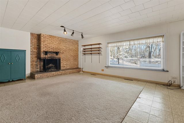 2702 Mockingbird Drive, Kalamazoo, MI 49008