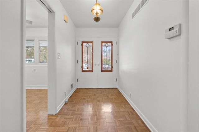 2702 Mockingbird Drive, Kalamazoo, MI 49008