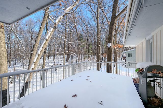 2702 Mockingbird Drive, Kalamazoo, MI 49008