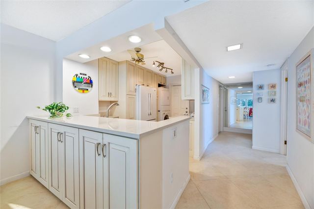 1021 Hillsboro Mile G1, Hillsboro Beach, FL 33062