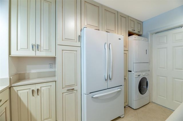 1021 Hillsboro Mile G1, Hillsboro Beach, FL 33062
