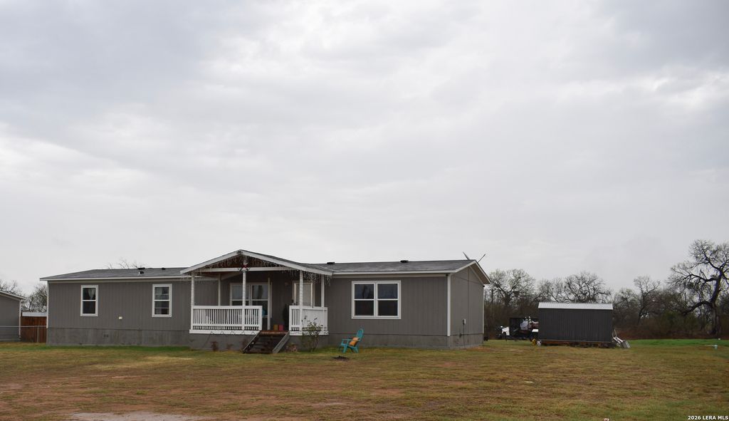 17016 Rancho Escondido, Atascosa, TX 78002