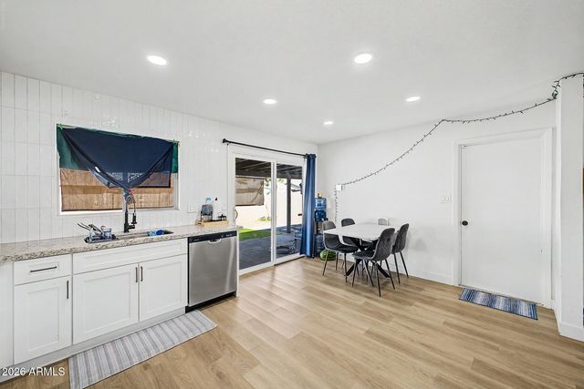 18240 N 32ND Lane, Phoenix, AZ 85053