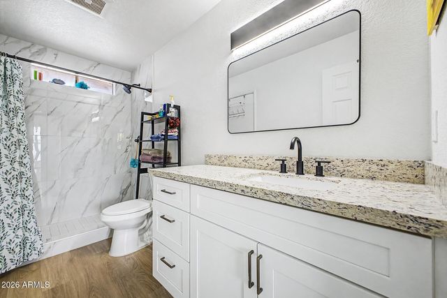 18240 N 32ND Lane, Phoenix, AZ 85053