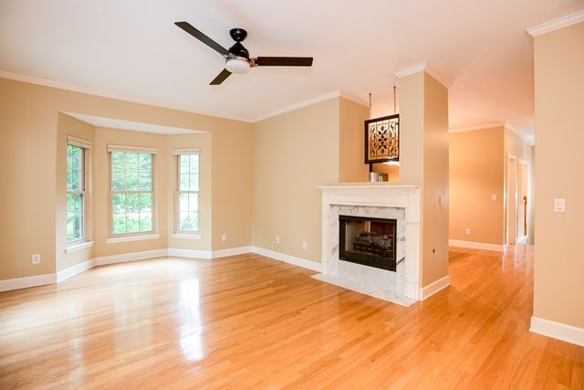 100 Carriage Ct, Brentwood, TN 37027