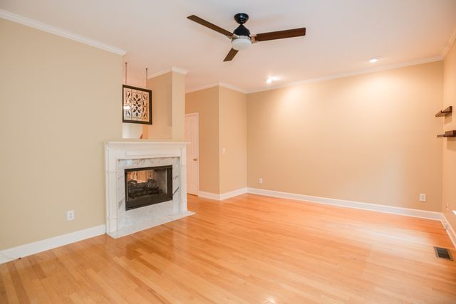100 Carriage Ct, Brentwood, TN 37027