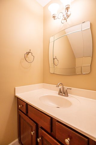 100 Carriage Ct, Brentwood, TN 37027