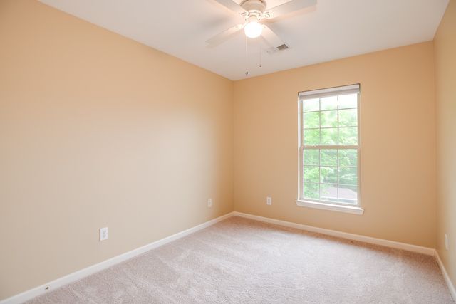 100 Carriage Ct, Brentwood, TN 37027