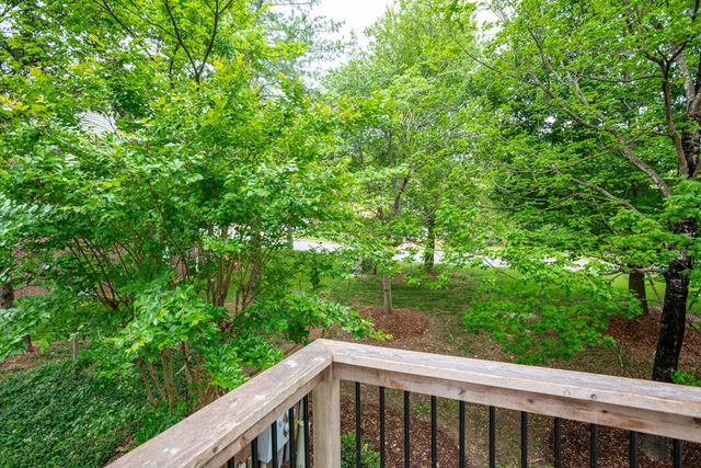 100 Carriage Ct, Brentwood, TN 37027
