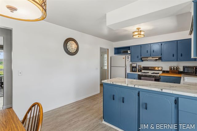 345 Harp Street, Grand Rapids, MI 49548
