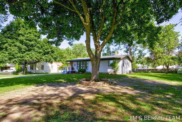 345 Harp Street, Grand Rapids, MI 49548