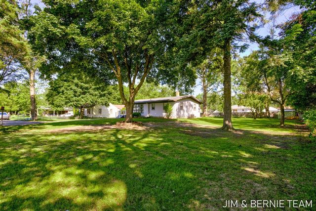 345 Harp Street, Grand Rapids, MI 49548