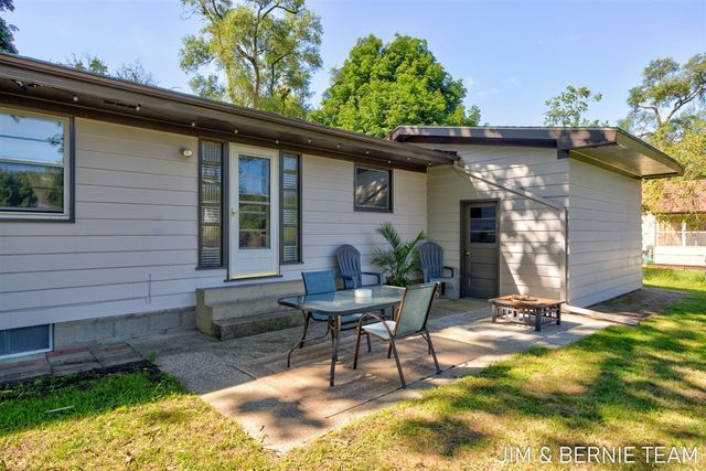 345 Harp Street, Grand Rapids, MI 49548