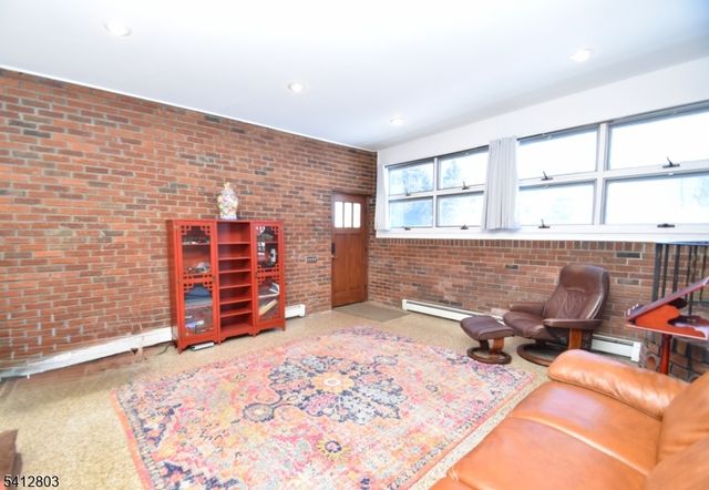 31 Deer Trail Lake Road, Hardyston Twp., NJ 07460