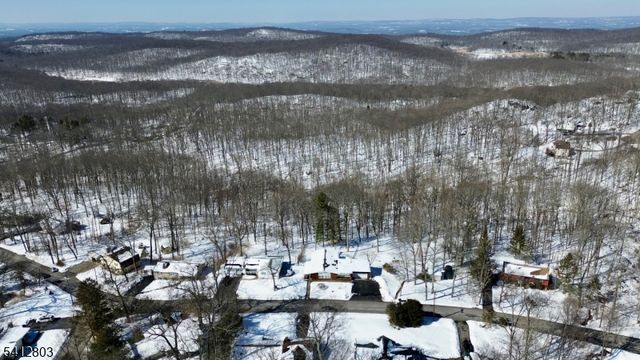 31 Deer Trail Lake Road, Hardyston Twp., NJ 07460