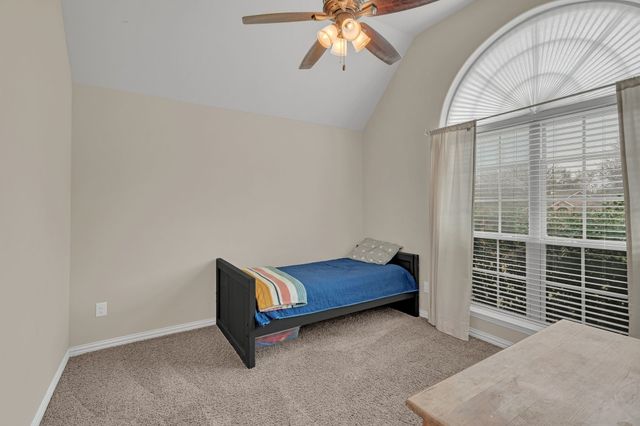 805 Linda Drive, Joshua, TX 76058