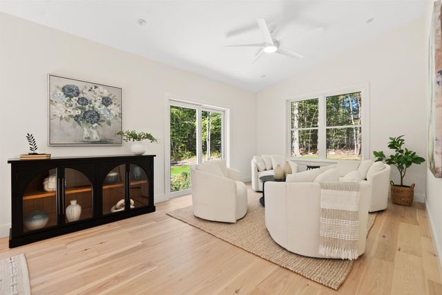 27 Chestnut Way Lot 4, Barrington, NH 03825