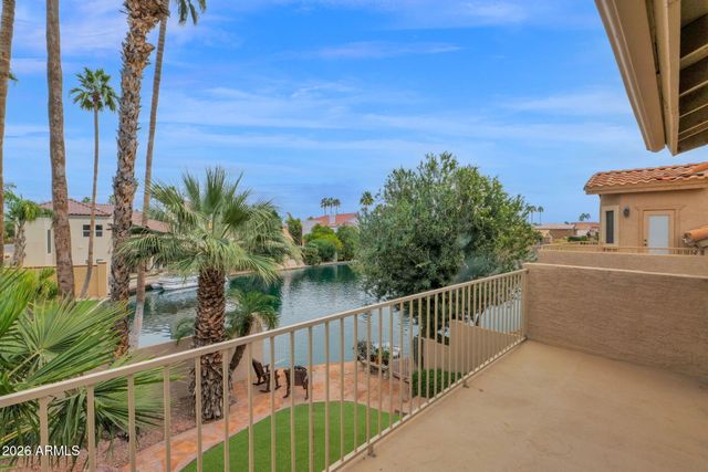 449 S MARINA Drive, Gilbert, AZ 85233